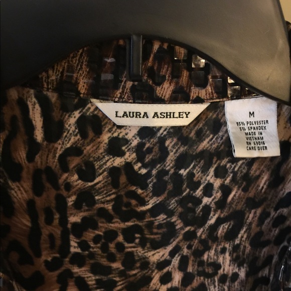 Laura Ashley, Chanel Like Sequin Jacket!❌❌SOLD - Picture 5 of 9
